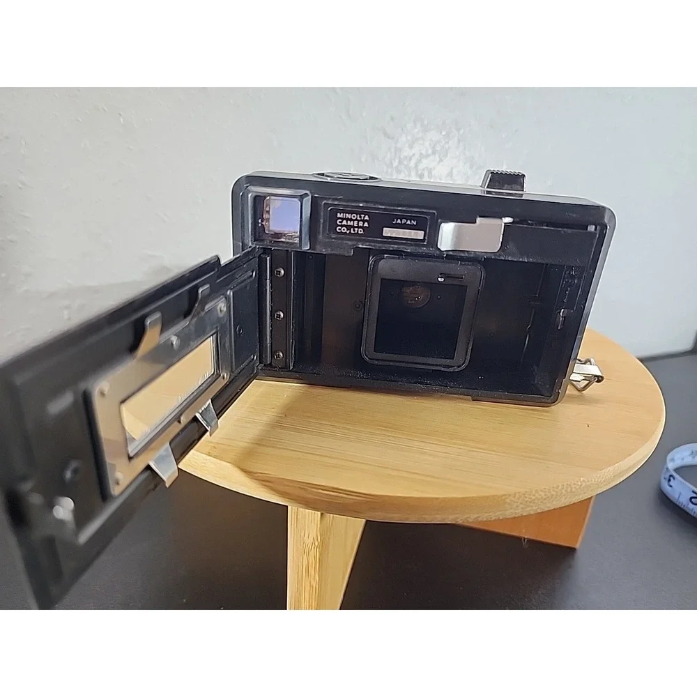 Vintage Minolta Autopak 550 Rokkor Film Camera For Parts‎
